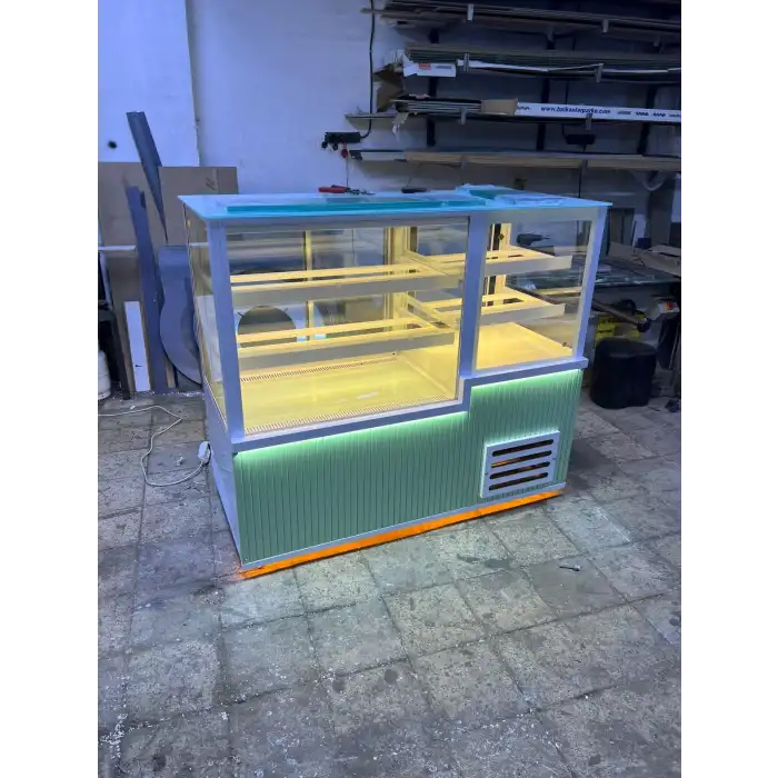 YAŞ PASTA VE KURU PASTA DOLABI