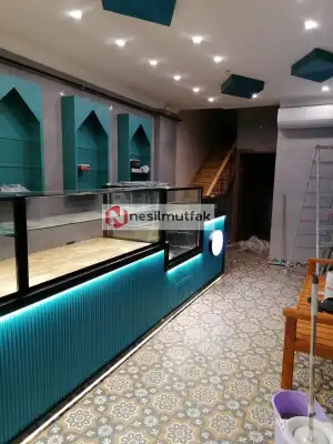 Baklava Tezgahı ve Pasta Dolabı Mavi Model