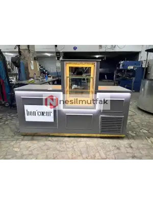 Pasta Dolabı Beyaz Ahşap Model