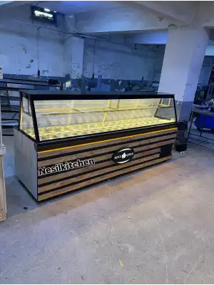 KAHVALTI DOLABI SALATBAR