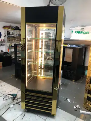 Dik Model Pasta Dolabı Gold