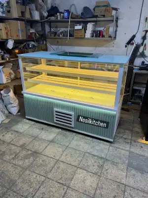 Pasta Tatlı Dolabı