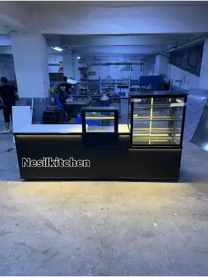 PASTA TATLI DOLABI VE BANKO