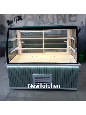 Tatlı ve Pasta Dolabı