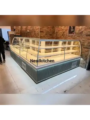 Kuru ve Yaş Pasta Dolabı