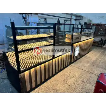 Börek Ekmeklik Tezgahı ve Pasta Tatlı Dolabı