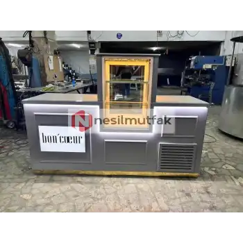 Pasta Dolabı Beyaz Ahşap Model