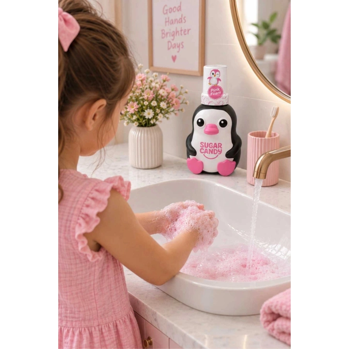 Sugar Candy Çilek Kokulu Doğal Vegan Çocuk Köpük El Sabunu LUMI 350 ml Paraben İçermeyen Pembe Köpük