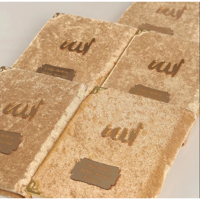 64 Sayfa Gold Keseli Kadife Yasin
