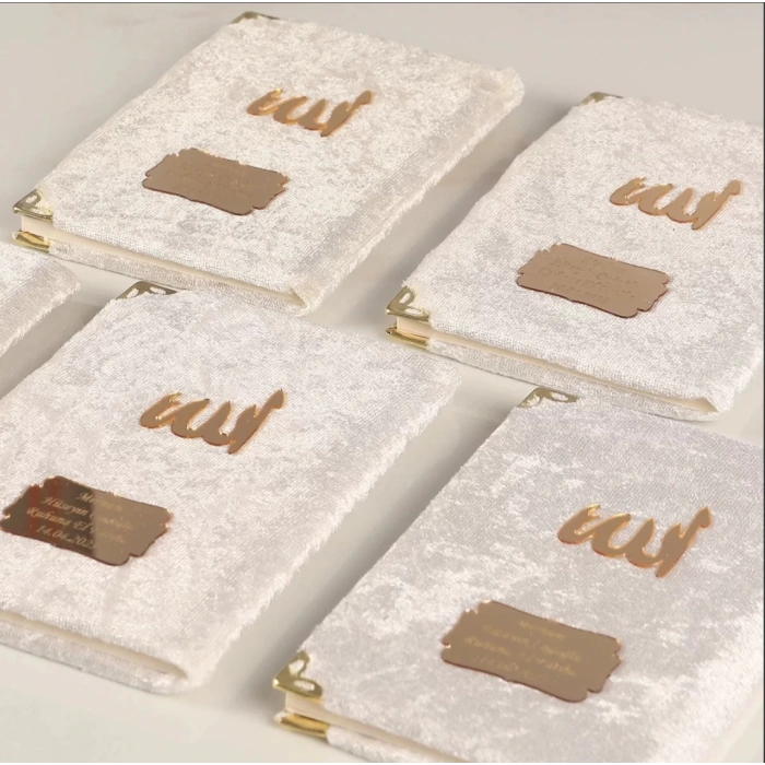 64 Sayfa Krem Kese ve İnci Tesbihli Kadife Yasin