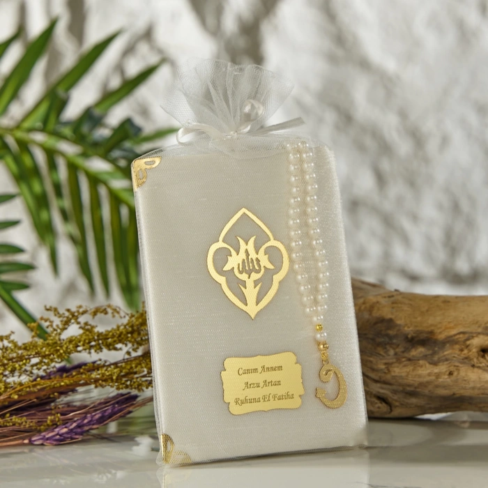 64 Sayfa Krem Kese ve İnci Tesbihli Şantuk Yasin