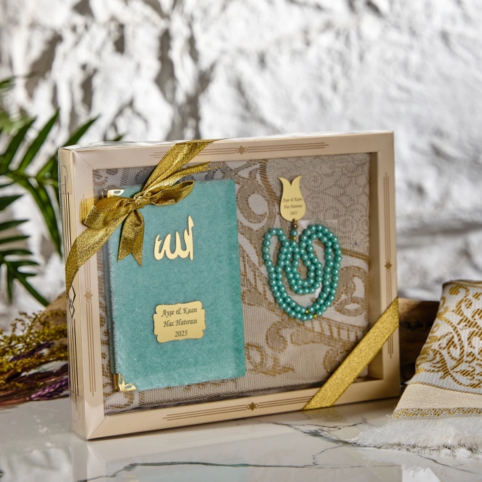 64 Sayfa Su Yeşili Kadife Yasin + İnci Tesbih + Kutulu Seccade