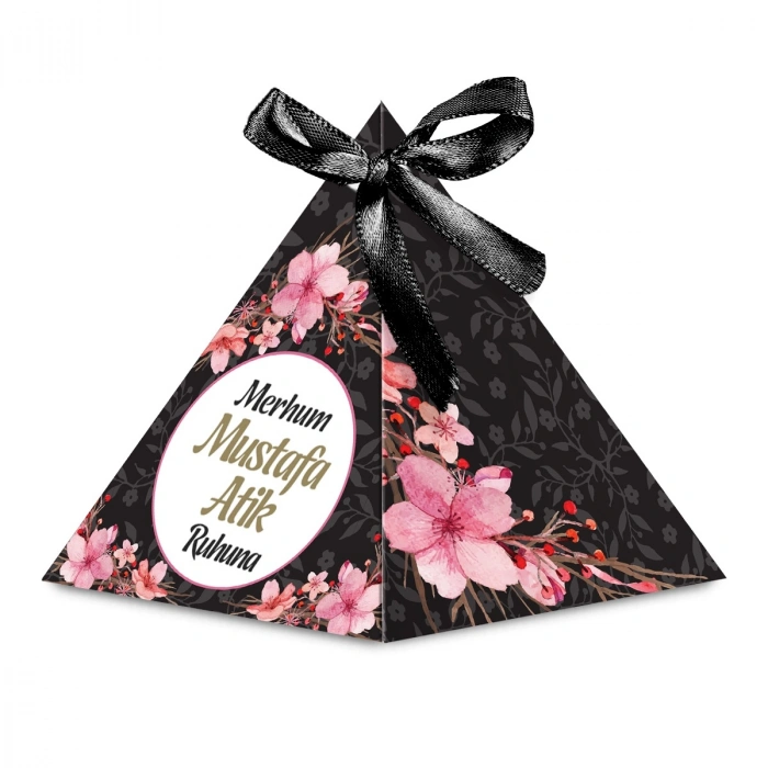 Çiçek Model Siyah Renkli Mevlüt Şekeri İçin İsme Özel Piramit Külah