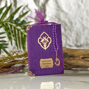 64 Sayfa Mor Kese ve İnci Tesbihli Şantuk Yasin