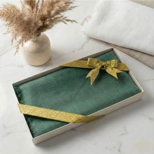 Hediyelik Kutuda Su Yeşili Renkli Flamlı Pamuk Eşarp