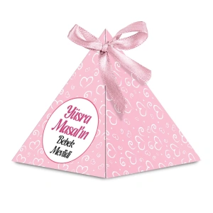 Kalp Model Pembe Renkli Mevlüt Şekeri İçin İsme Özel Piramit Külah