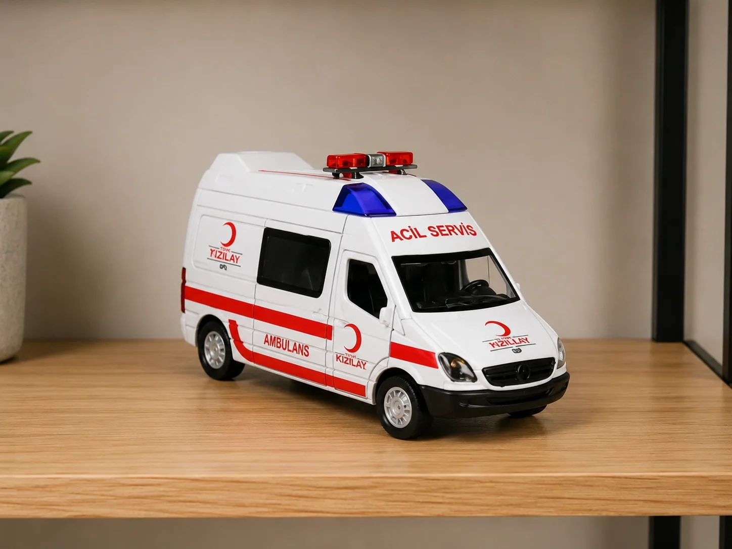 1:32 Sesli ve Işıklı Hızır Acil Ambulans