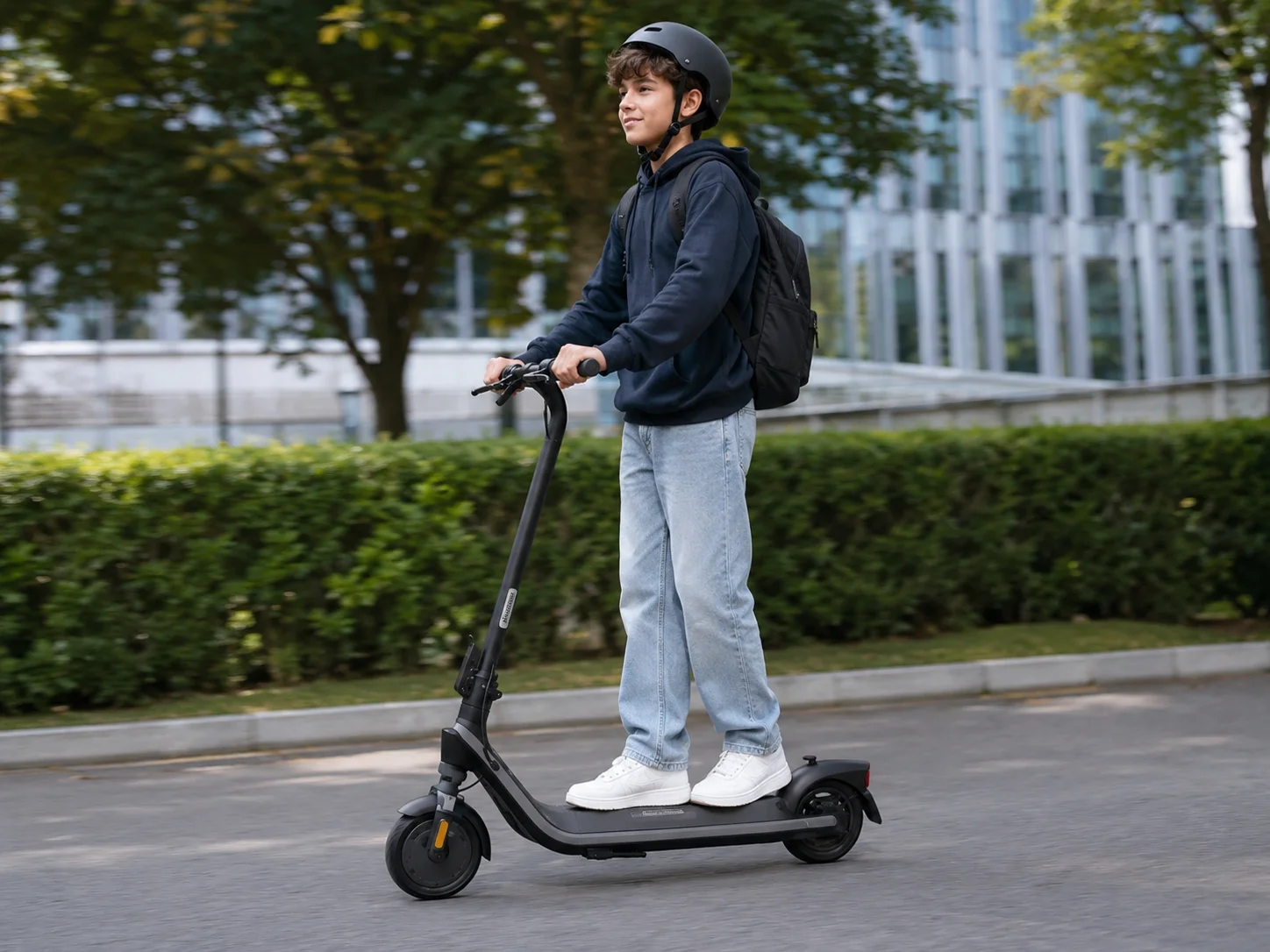 Segway Ninebot E2 II 450W Elektrikli Scooter | Katlanabilir Şehir Scooter