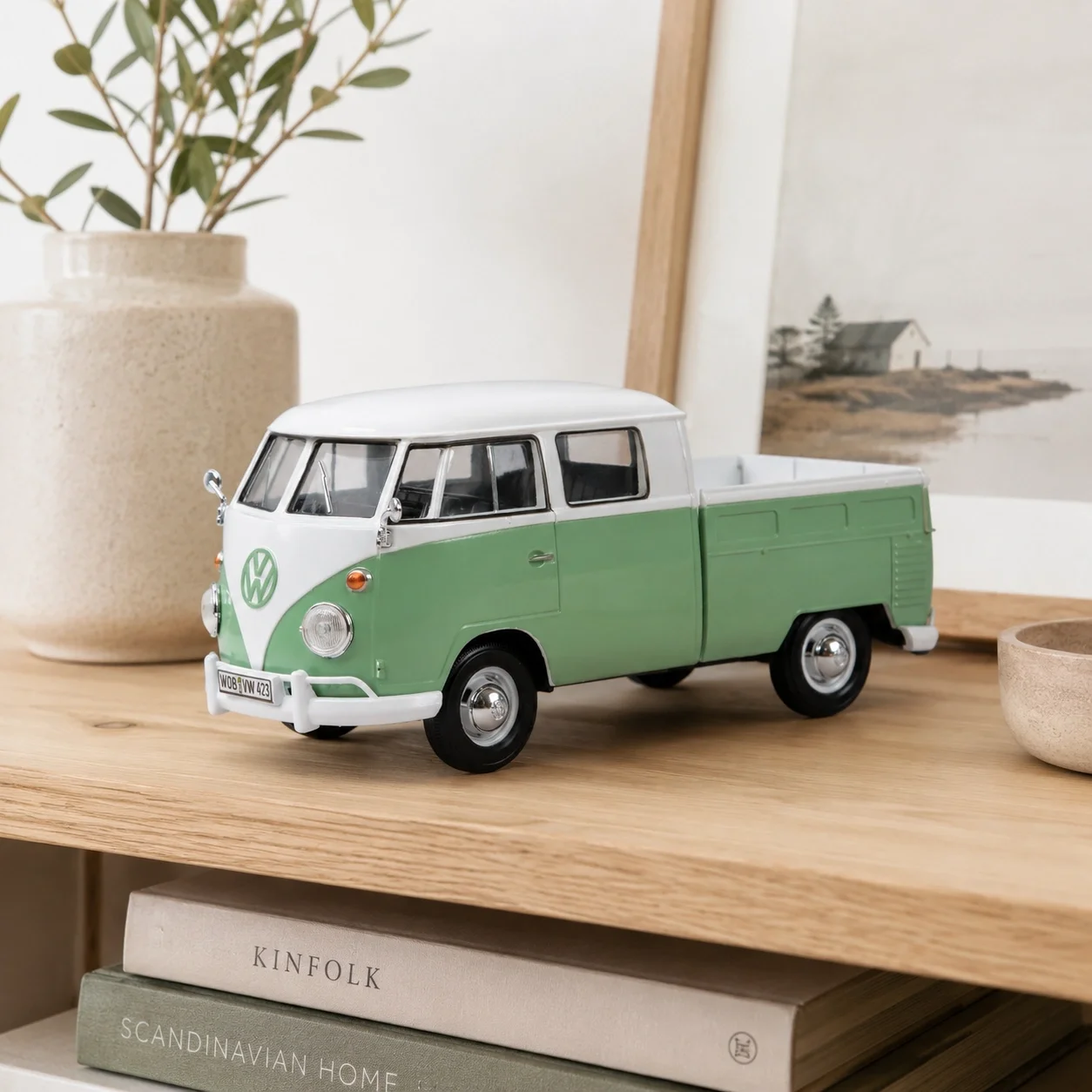 Lisanslı 1:24 Volkswagen Type 2 T1 Double Cab Pickup Metal Model