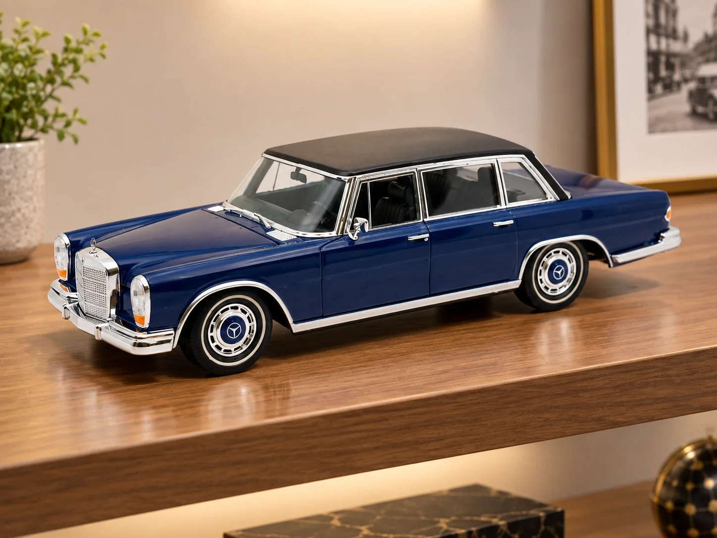 1963 Mercedes-Benz 1:24 Metal Model Araba