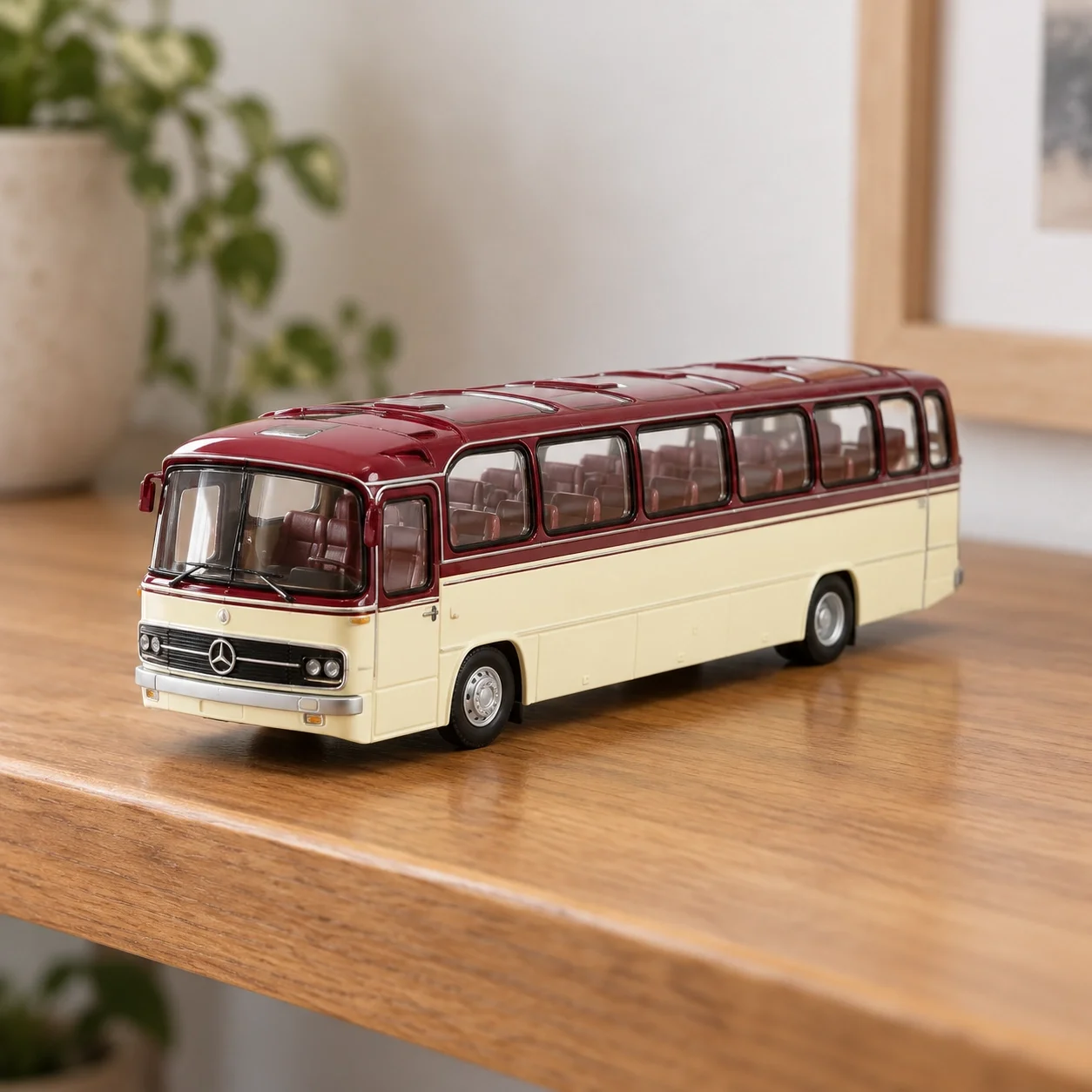 Mercedes-Benz O302 Metal Model Otobüs 25 cm | Sesli Işıklı - 1:43