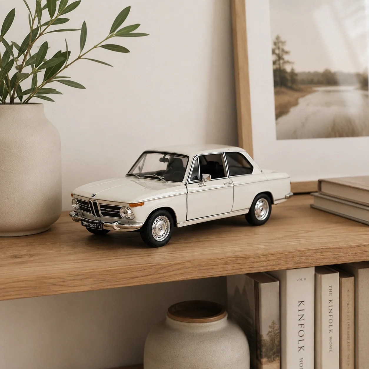 Lisanslı BMW 2002 TI 1:24 Metal Model Araba | Kapıları ve Kaputu Açılır