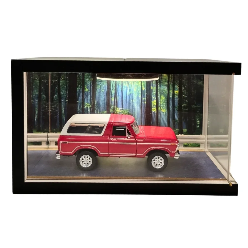 Forest Ranger Ahşap Işıklı Mobilya Diorama Vitrin | Ford Bronco 1978