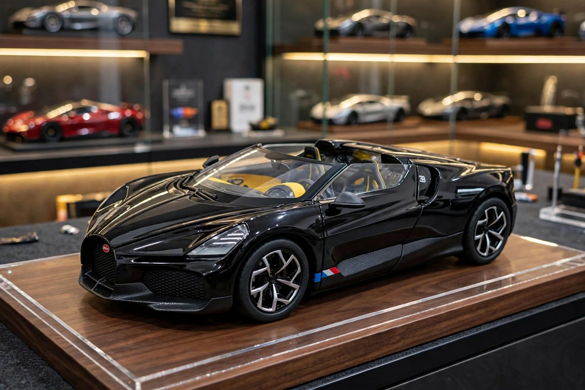 Lisanslı 1:24 Bugatti Mistral Model Araba