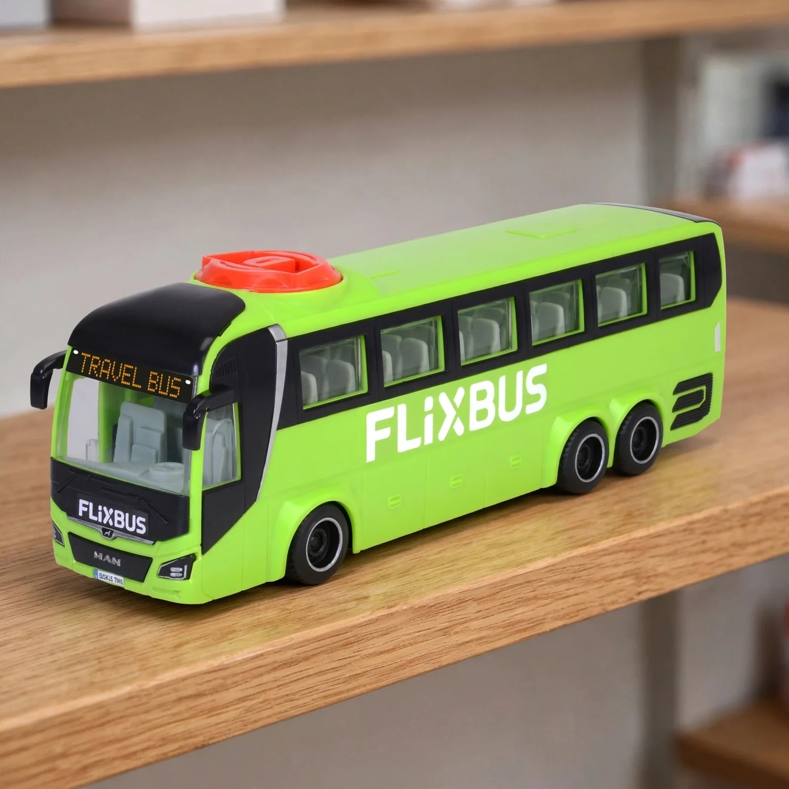 MAN Flixbus Kamilkoç Yolcu Otobüsü Oyuncak 1:43 Ölçekli Model - 20 Cm
