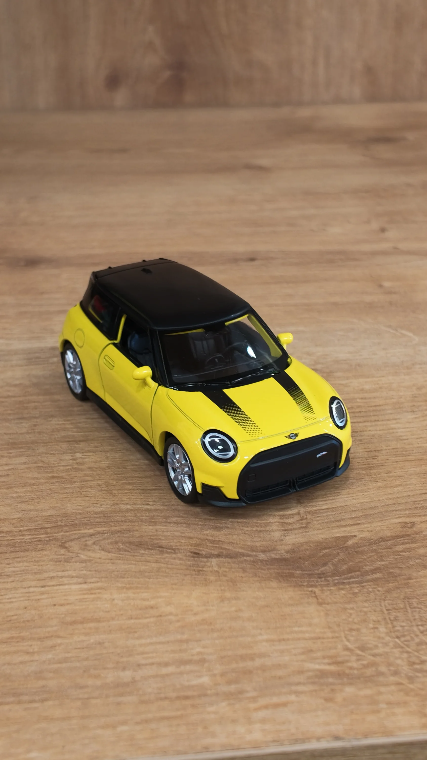 New Mini Cooper SE 1:38 Metal Lisanslı Model Araba