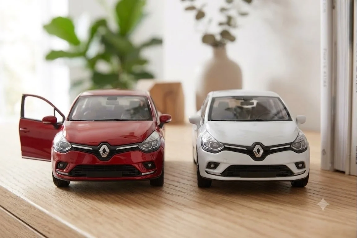 Lisanslı Renault Clio RS 1:32 Metal Model Araba