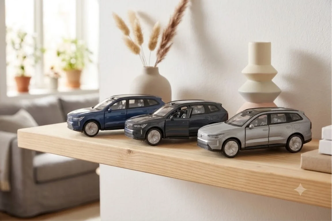 Lisanslı Volvo EX90 Metal Model Araba