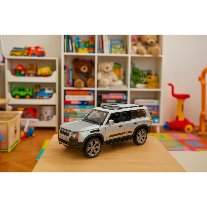 Çek Bırak 1:22 Sesli Ve Işıklı Buharlı Metal Land Rover Defender Jeep