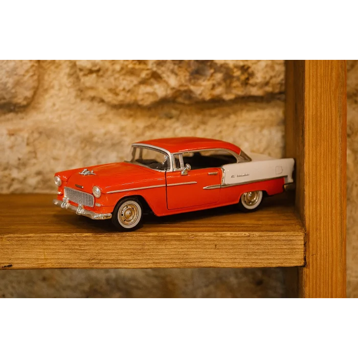 Lisanslı 1:24 1955 Chevy Bel Air