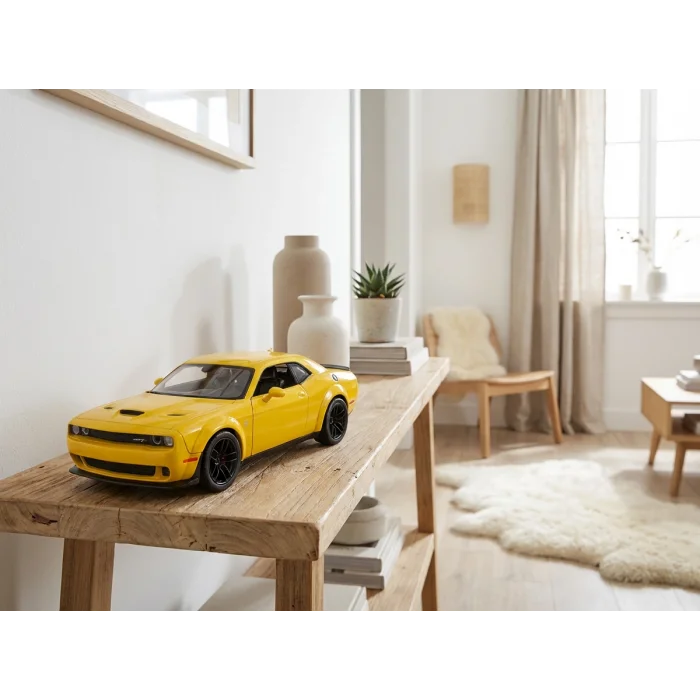 Lisanslı 1:24 2018 Dodge Challenger Srt Hellcat Wide-Body