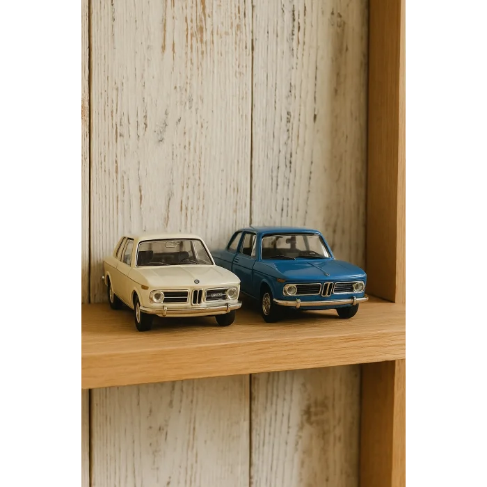 Lisanslı BMW 2002 Ti 1:34 Model Araba