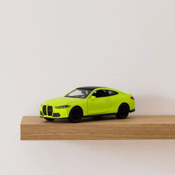 Lisanslı BMW M4 Metal Çek Bırak Model Araba