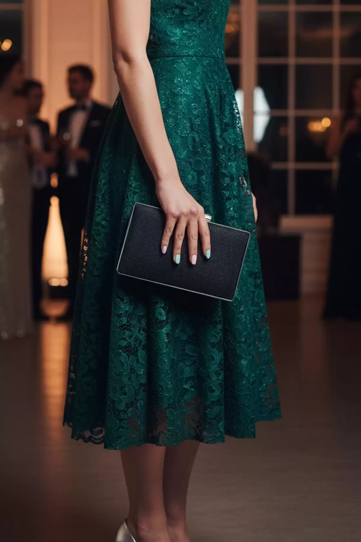 Siyah Simli Abiye Clutch Çanta – Kadın Gece Davet Portföy Çanta