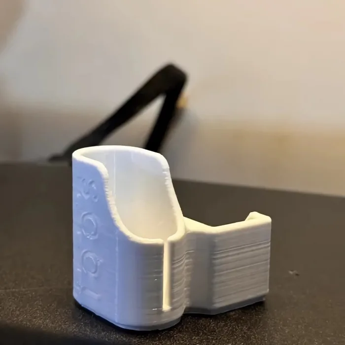 IQOS iluma One – IQOS iluma i One Masaüstü Stand | 3D Baskı Özel Üretim Stant