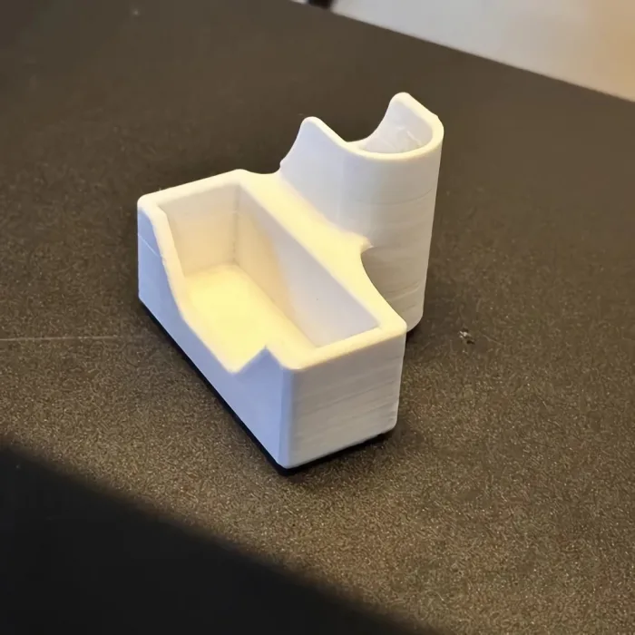 IQOS iluma One – IQOS iluma i One Masaüstü Stand | 3D Baskı Özel Üretim Stant