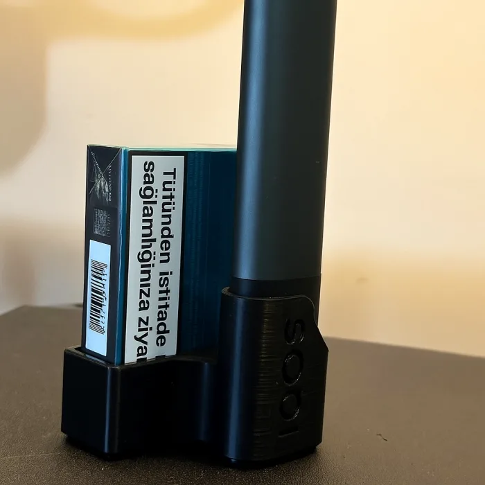 IQOS iluma One – IQOS iluma i One Masaüstü Stand | 3D Baskı Özel Üretim Stant