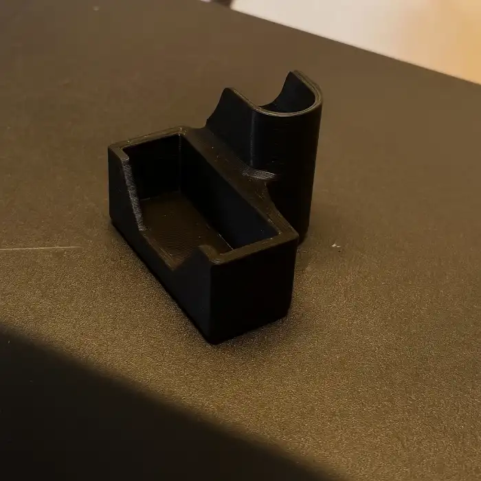 IQOS iluma One – IQOS iluma i One Masaüstü Stand | 3D Baskı Özel Üretim Stant