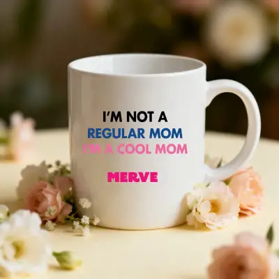 Cool Mom Yazılı Kişiye Özel Anne Kupa Bardak