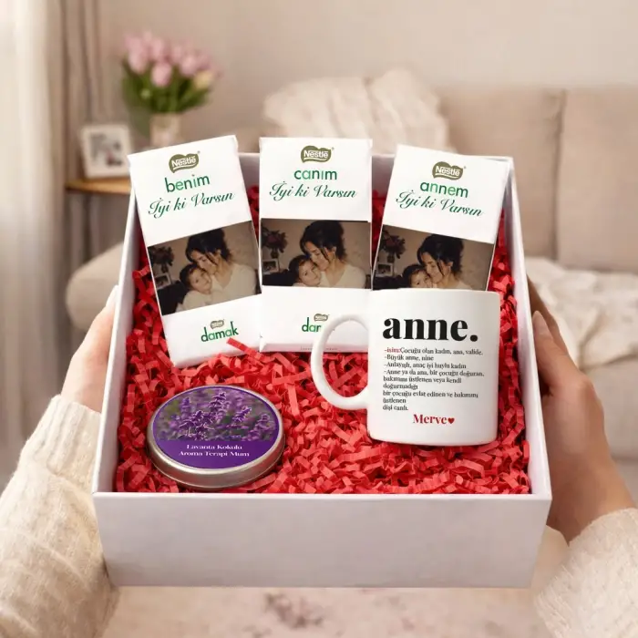 Kişiye Özel Anne Tanımlı Kupa & Fotoğraflı Damak Çikolata Hediye Kutusu