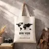 Bir Yer Bulalım Dünyadan Uzak Tasarımlı Askılı Bez Çanta