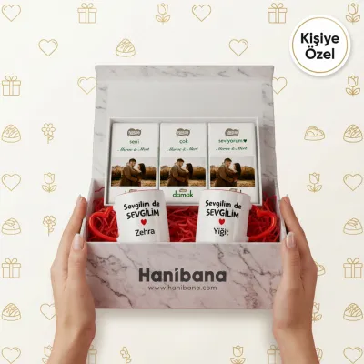 2li Kişiye Özel Kalpli Kupa ve Fotoğraflı Çikolata Hediye Kutusu