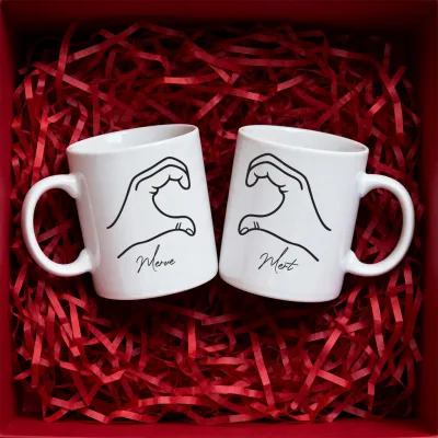 Kişiye Özel Kalp El Tasarımlı Romantik Çift Kupa Seti