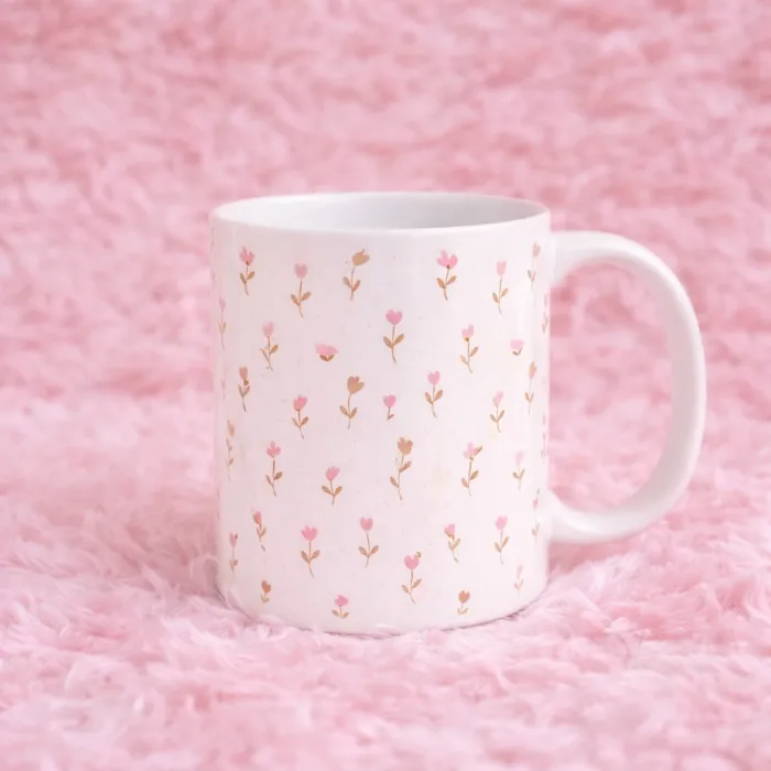 Çiçek Desenli Hediye Kupa ⭐