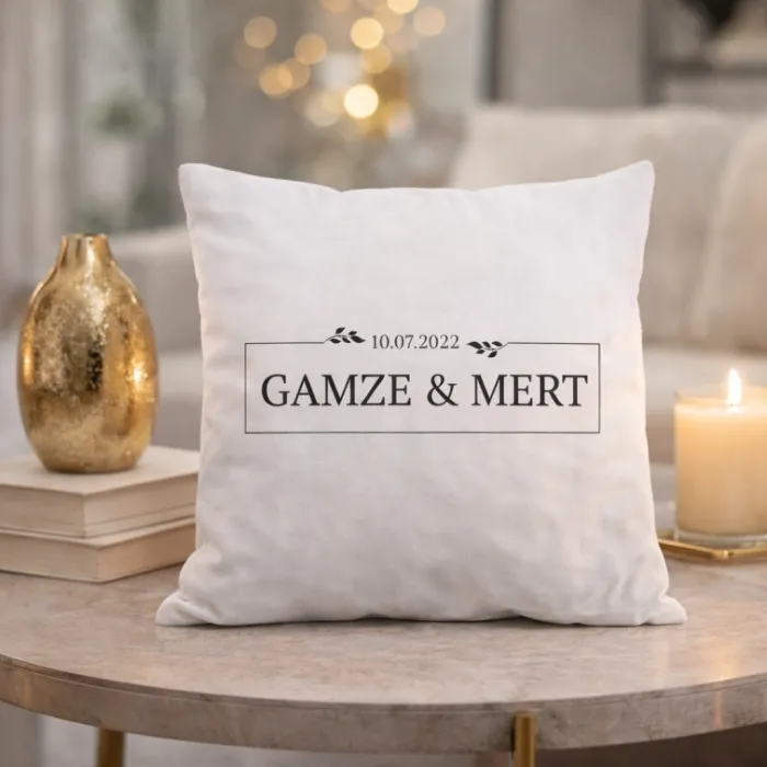 Kişiye Özel İsim ve Tarih Baskılı Dekoratif Yastık