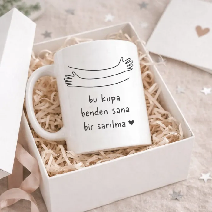Benden Sana Sıcacık Bir Sarılma Yazılı Kupa